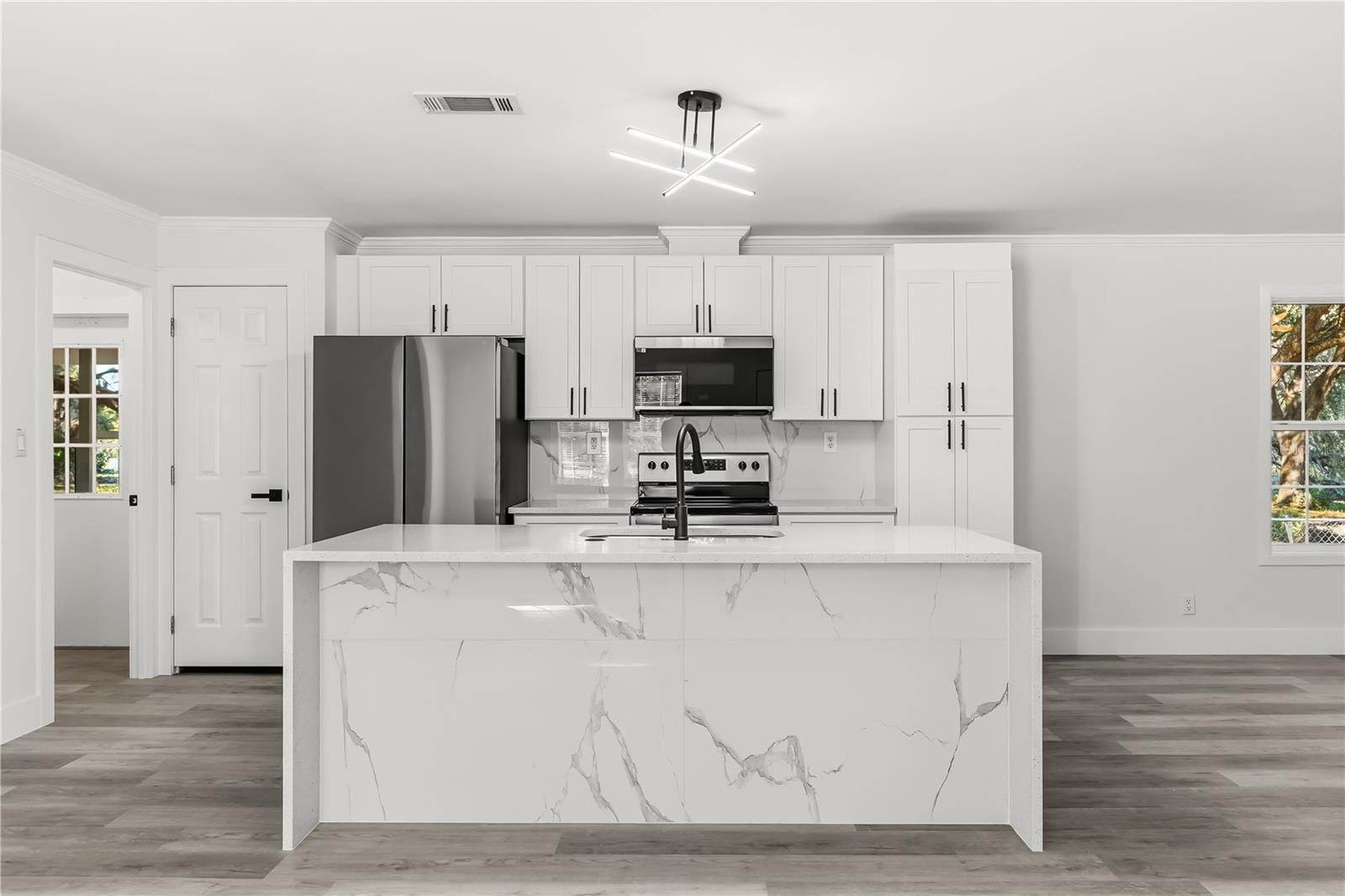 Image 3 of 33 For 14233 Tassleflower Court