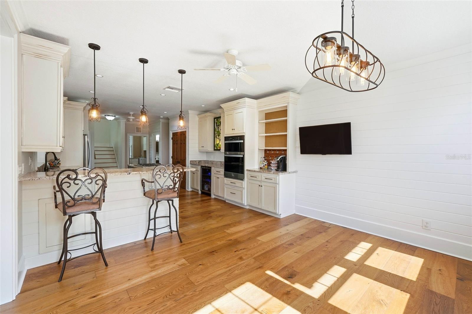 Image 16 of 58 For 580 10th Avenue