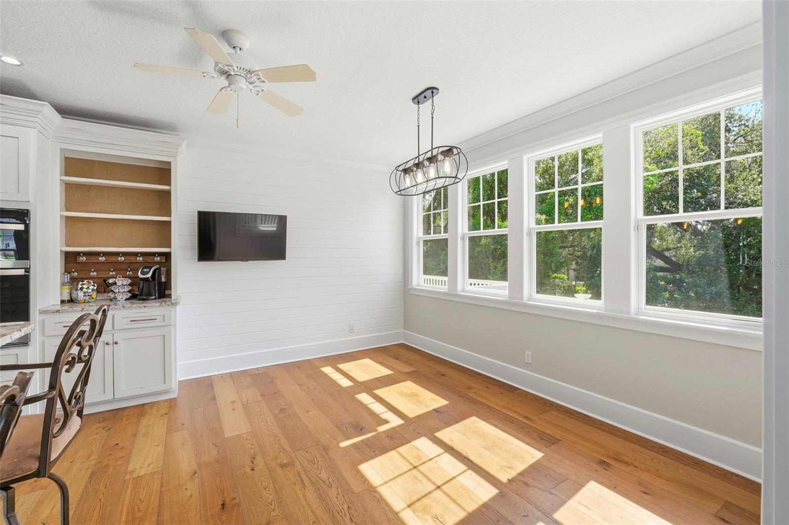 Image 24 of 58 For 580 10th Avenue