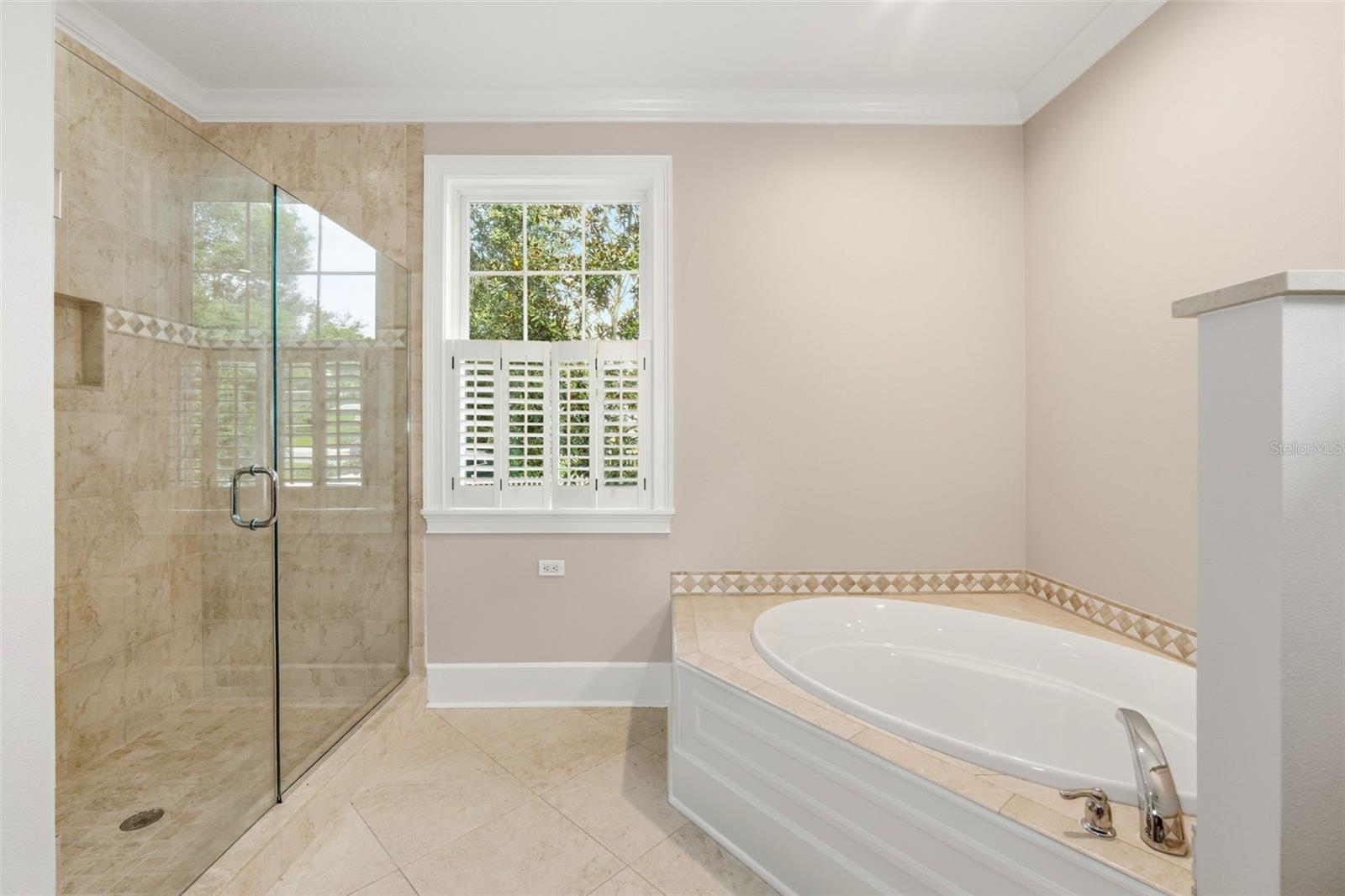 Image 28 of 58 For 580 10th Avenue