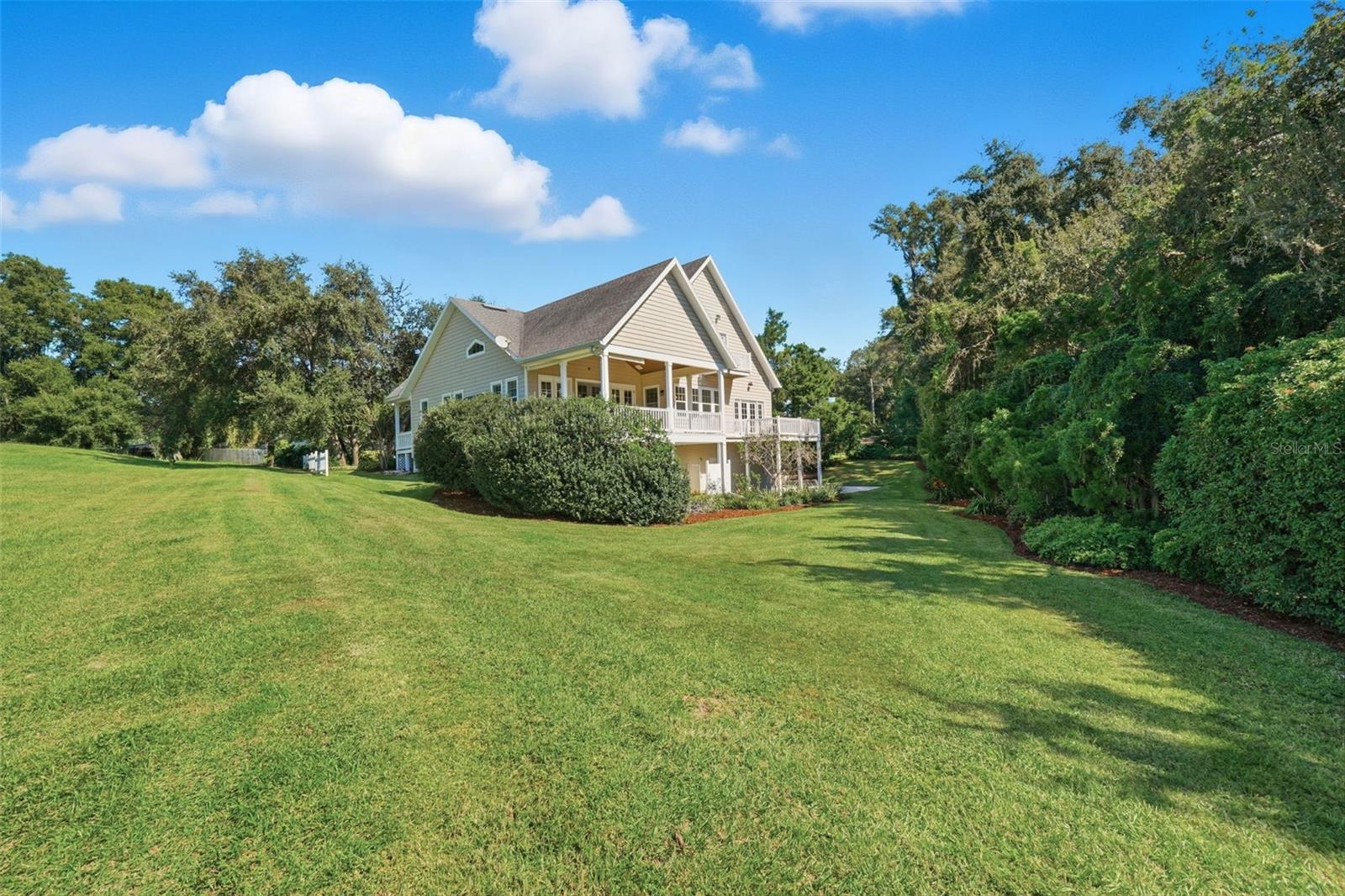 Image 51 of 58 For 580 10th Avenue