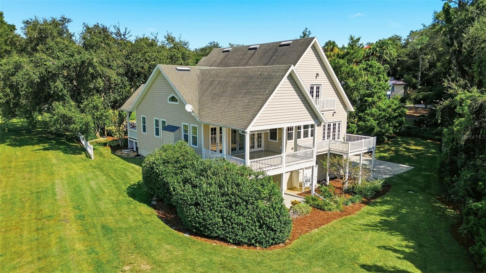 Image 52 of 58 For 580 10th Avenue