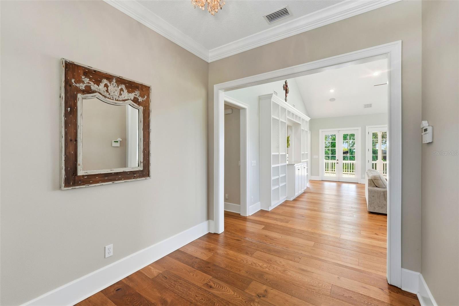 Image 6 of 58 For 580 10th Avenue