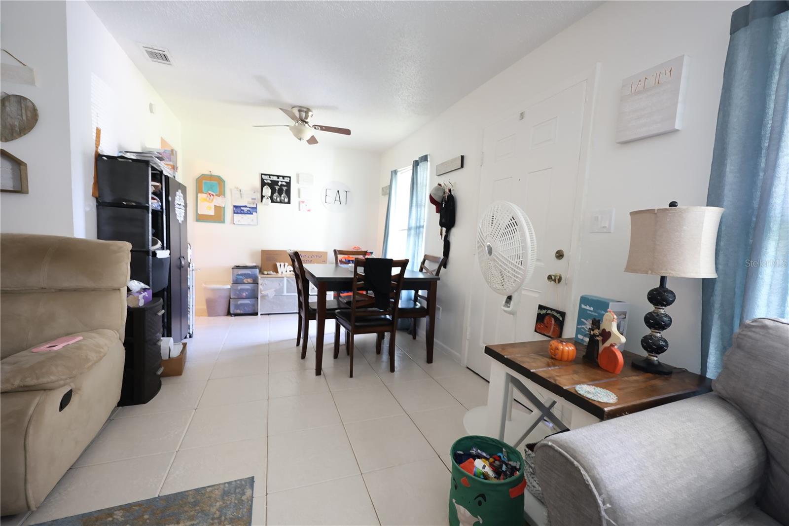 Image 12 of 20 For 539-541 Land Avenue