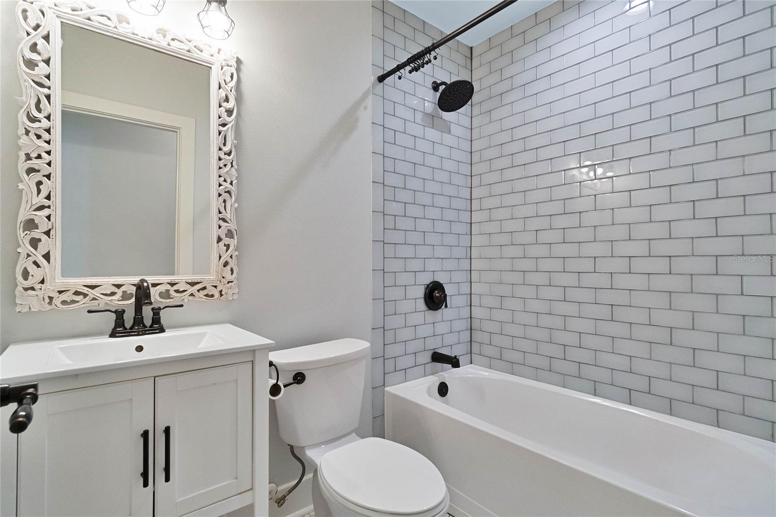 Image 29 of 52 For 315 Boyd Street