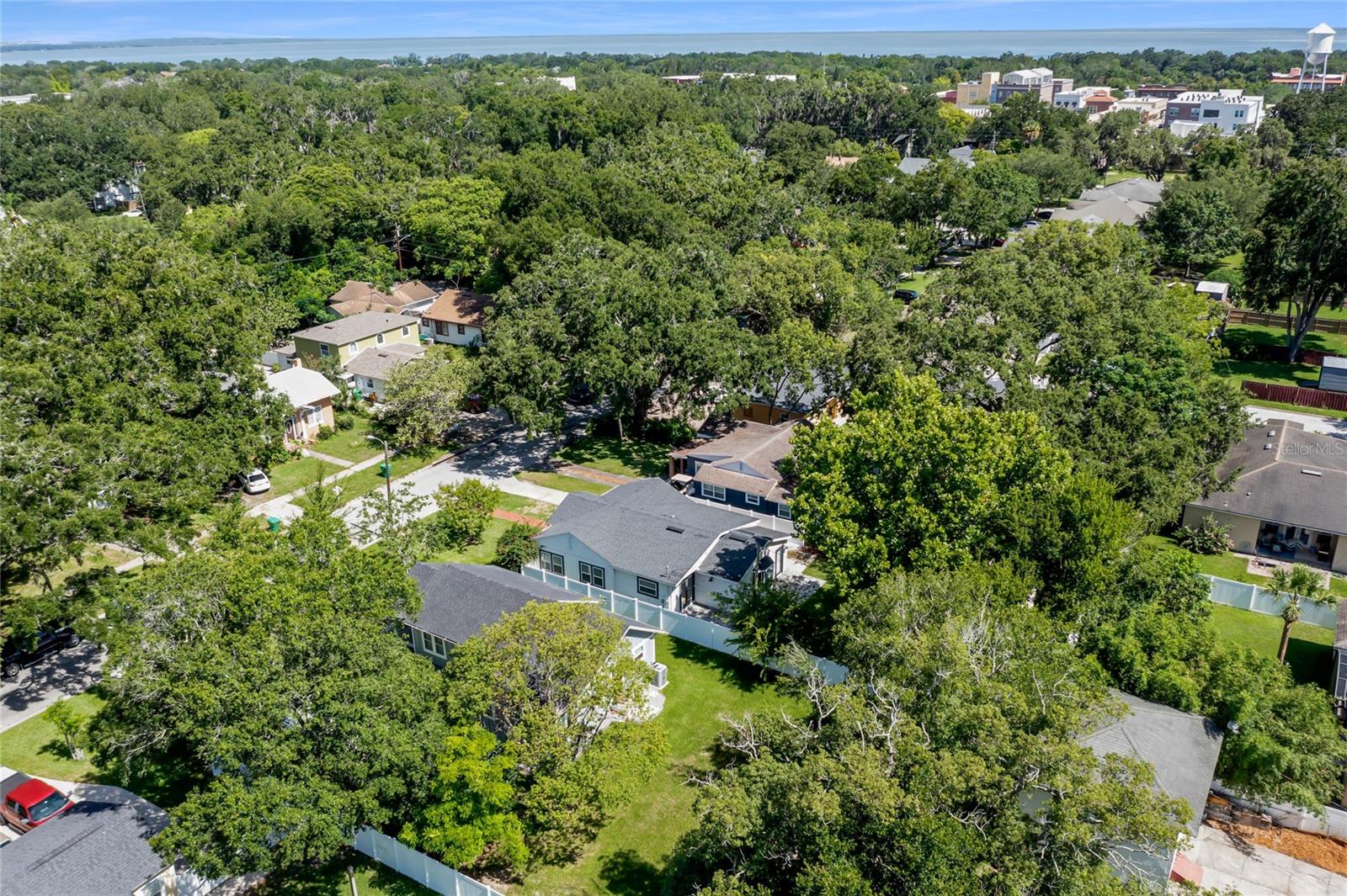 Image 3 of 52 For 315 Boyd Street