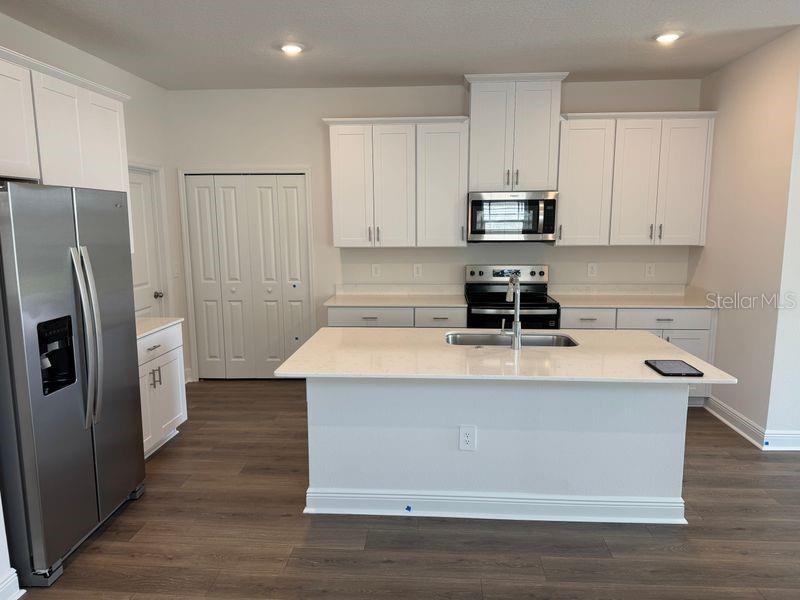 Image 4 of 15 For 2249 Hen Road