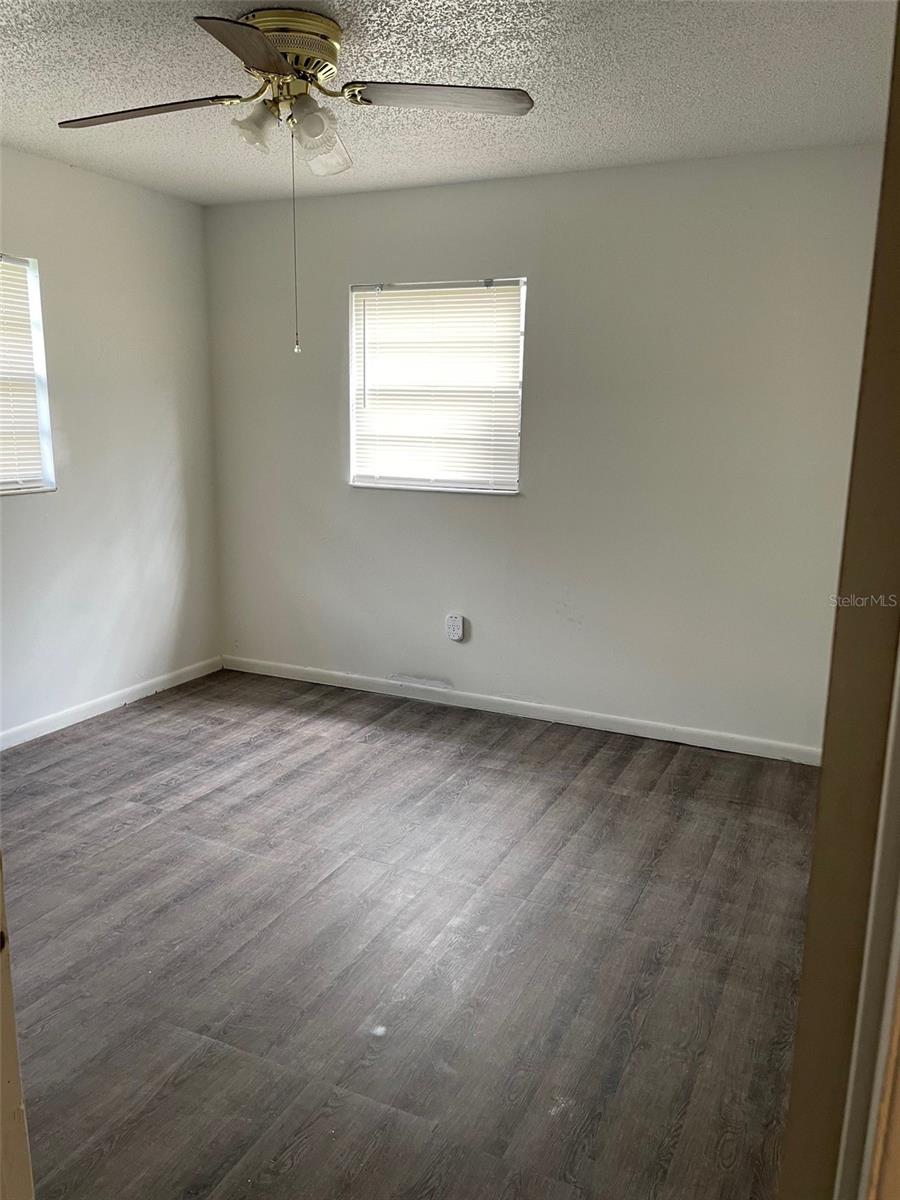 Image 11 of 15 For 2763 & 2765 Coolidge Avenue