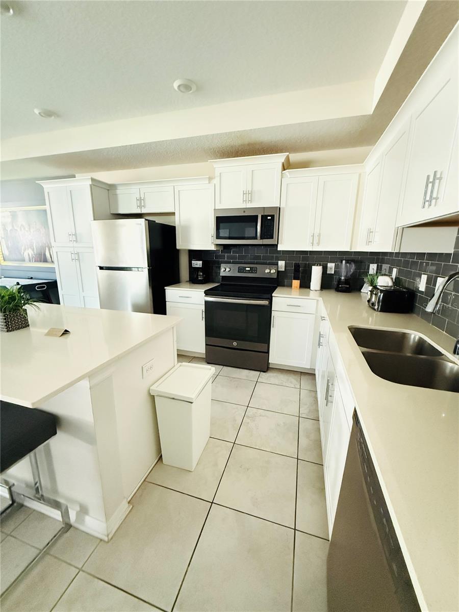 Image 13 of 38 For 4751 Clock Tower Drive 103