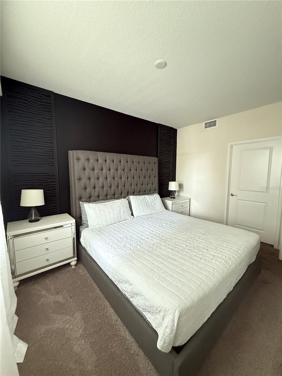 Image 17 of 38 For 4751 Clock Tower Drive 103