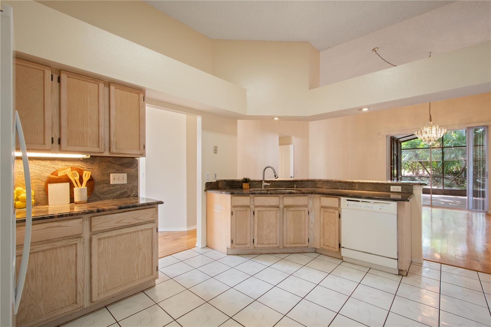 Image 15 of 37 For 2848 Ripton Court