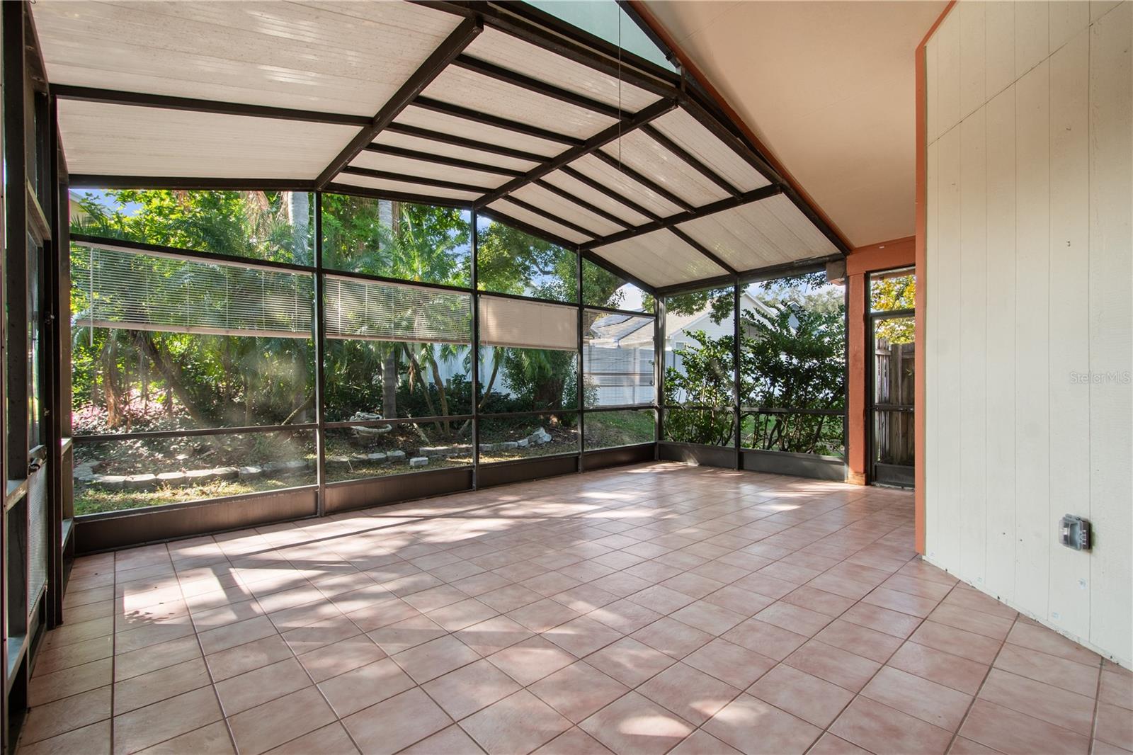 Image 23 of 37 For 2848 Ripton Court