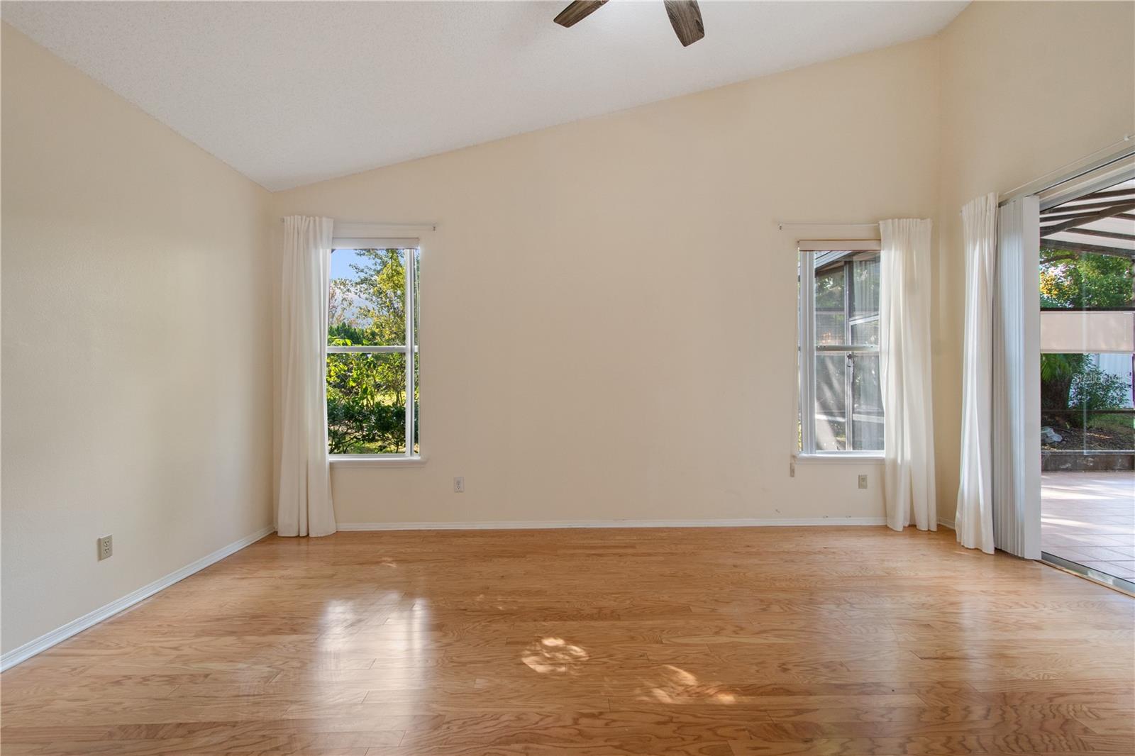 Image 27 of 37 For 2848 Ripton Court