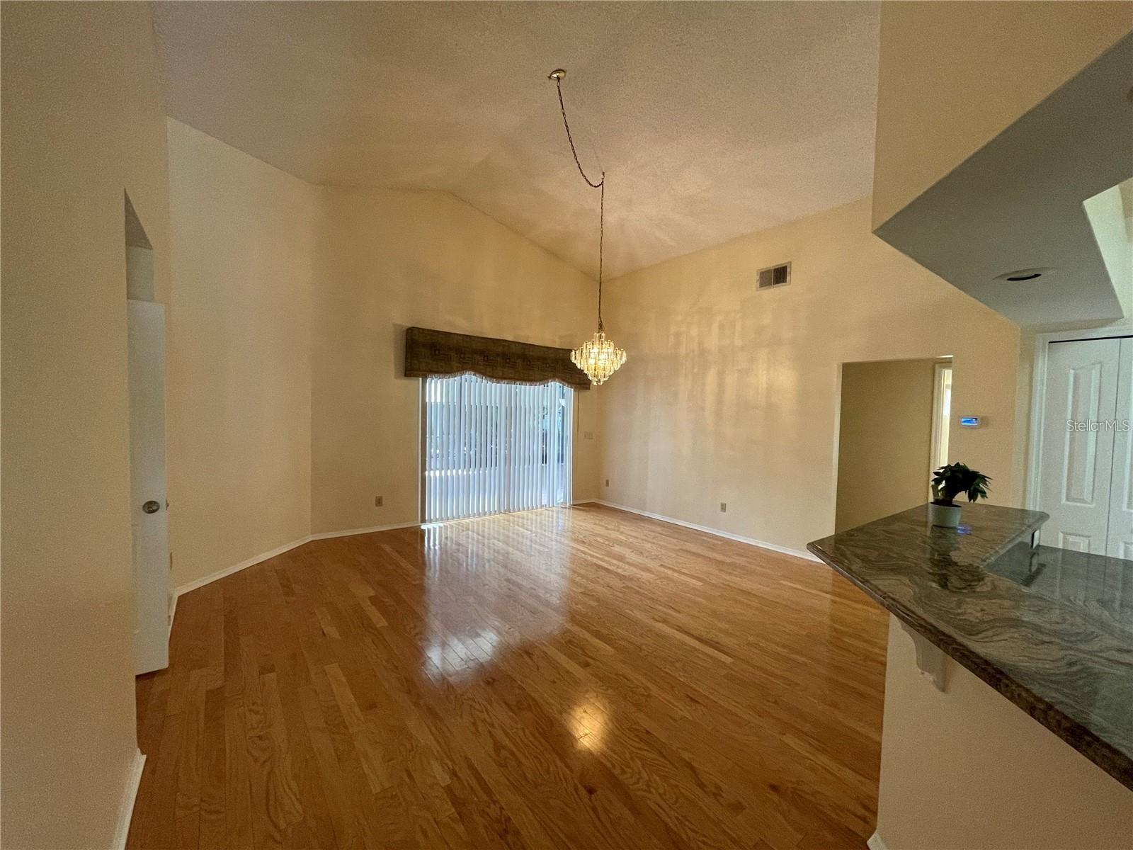 Image 4 of 8 For 2848 Ripton Court