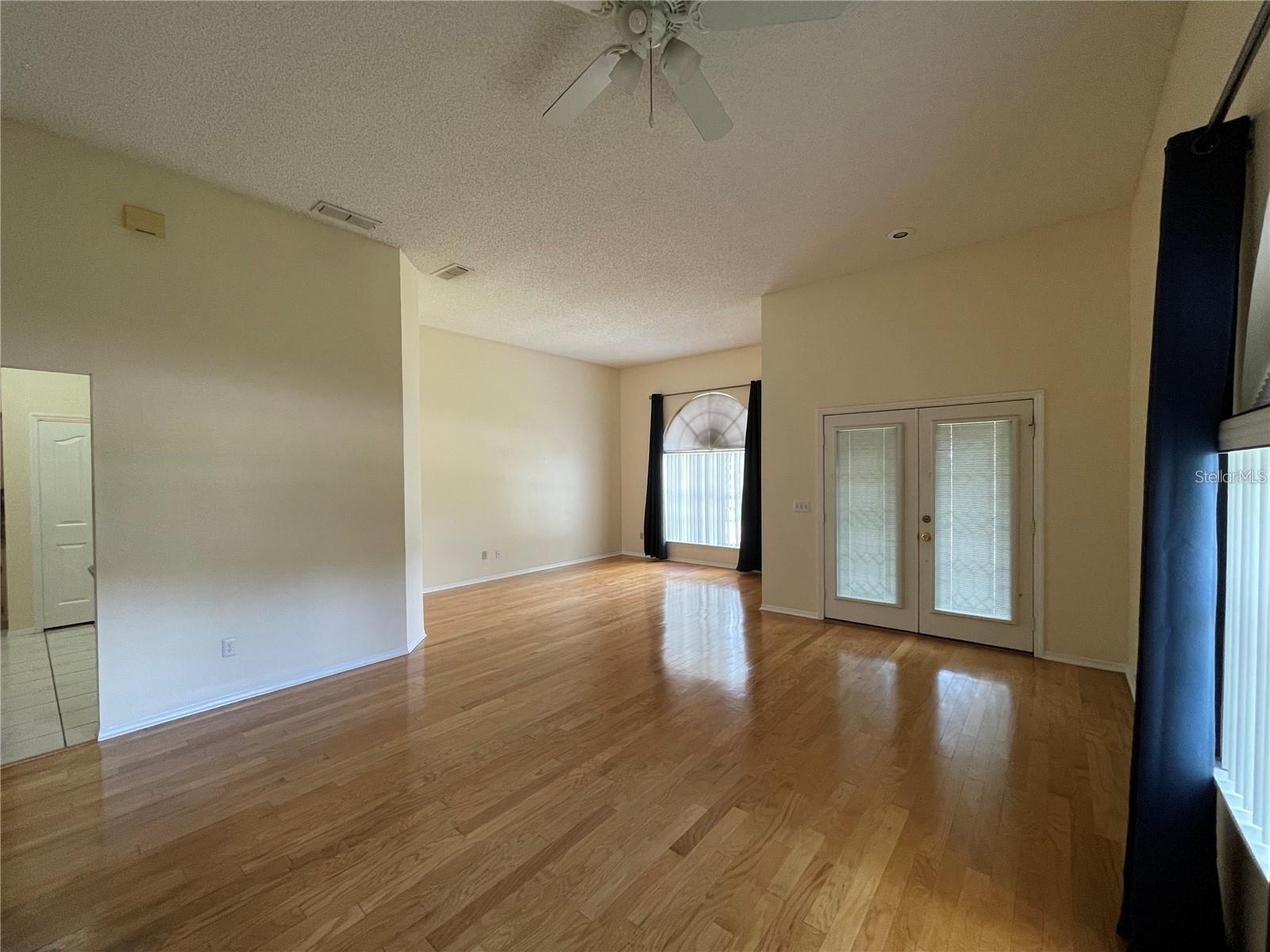 Image 7 of 8 For 2848 Ripton Court