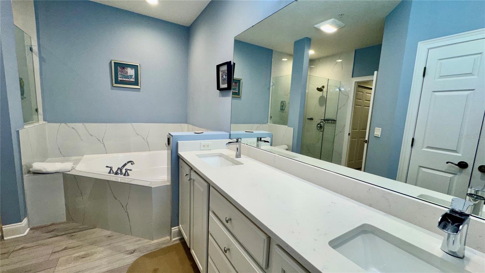 Image 14 of 28 For 6826 Sorrento Street