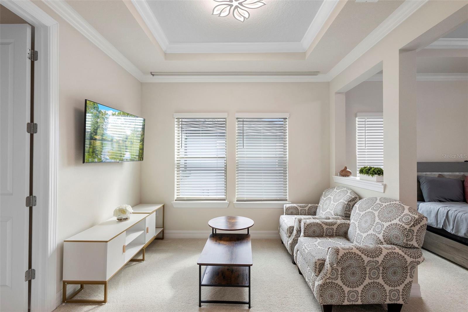 Image 36 of 71 For 8000 Leaf Grove Circle