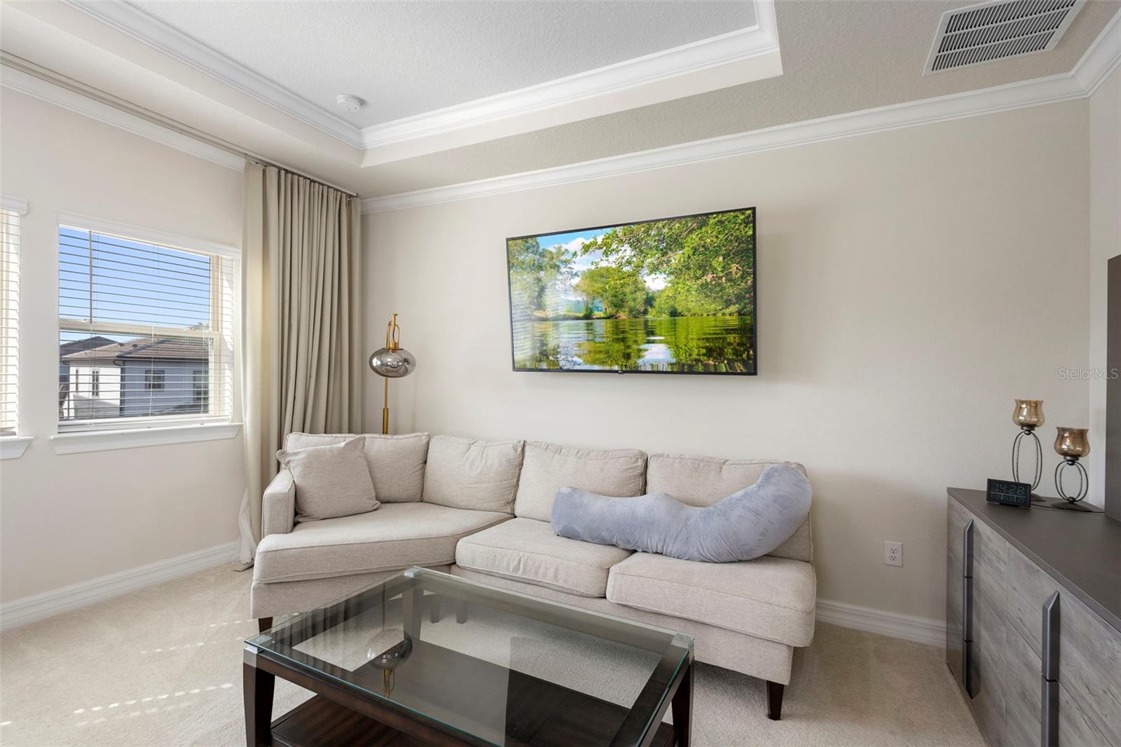 Image 39 of 71 For 8000 Leaf Grove Circle