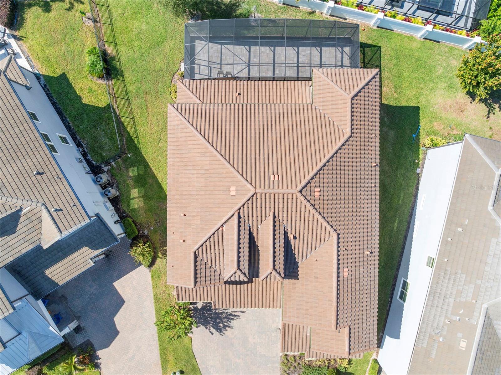 Image 60 of 71 For 8000 Leaf Grove Circle