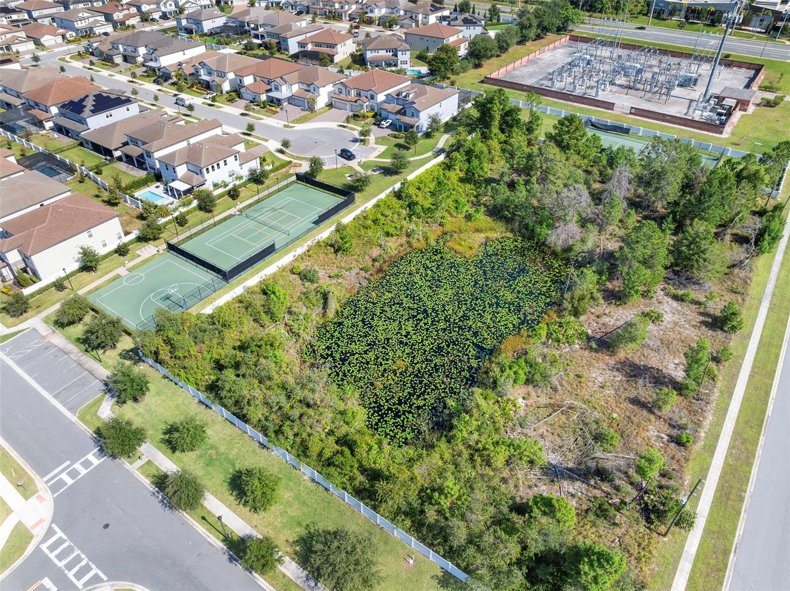 Image 65 of 71 For 8000 Leaf Grove Circle