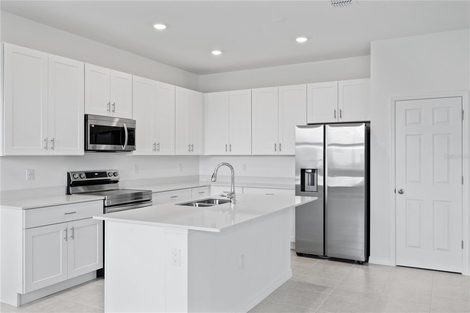 Image 3 of 10 For 147 Bottle Brush