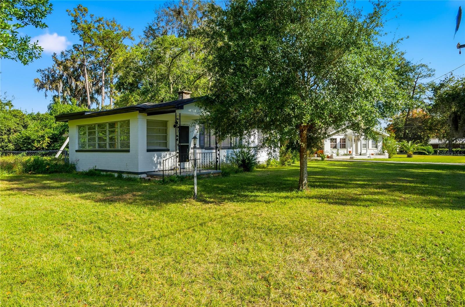 Image 5 of 26 For 1615 9th Street