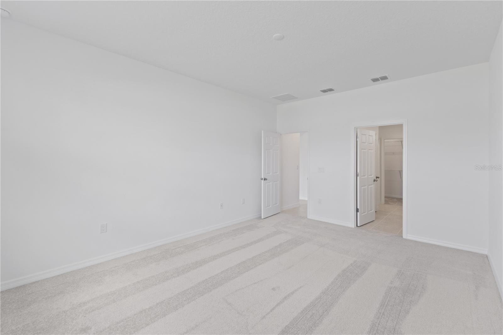 Image 11 of 16 For 495 Silver Palm Drive