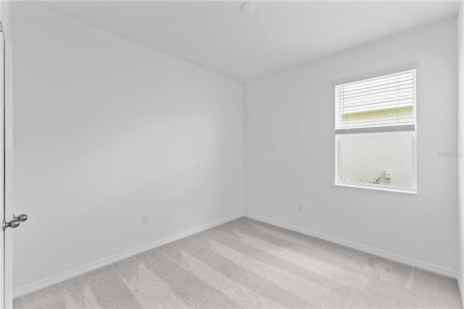 Image 15 of 16 For 495 Silver Palm Drive