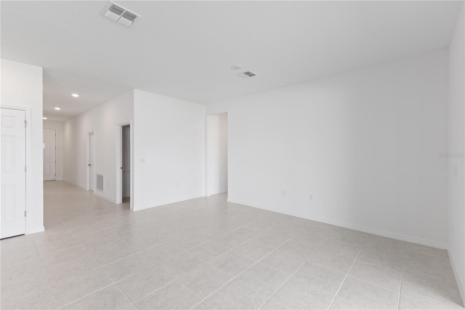 Image 8 of 16 For 495 Silver Palm Drive