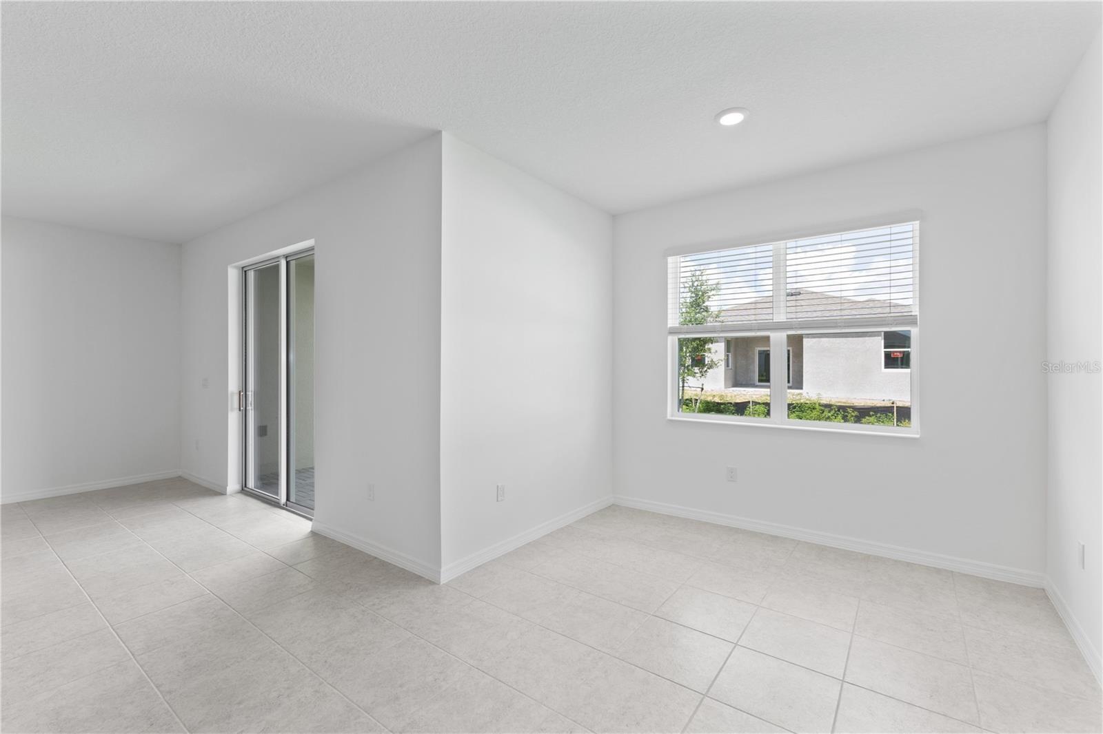 Image 9 of 16 For 495 Silver Palm Drive