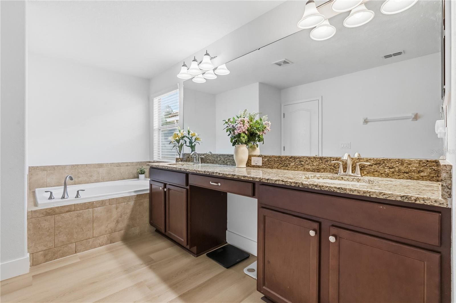 Image 19 of 70 For 2908 Banana Palm Drive