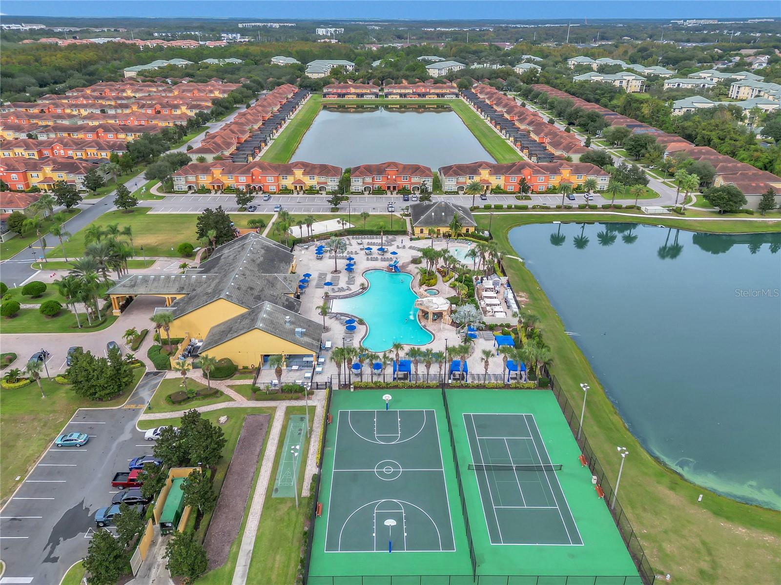 Image 43 of 70 For 2908 Banana Palm Drive