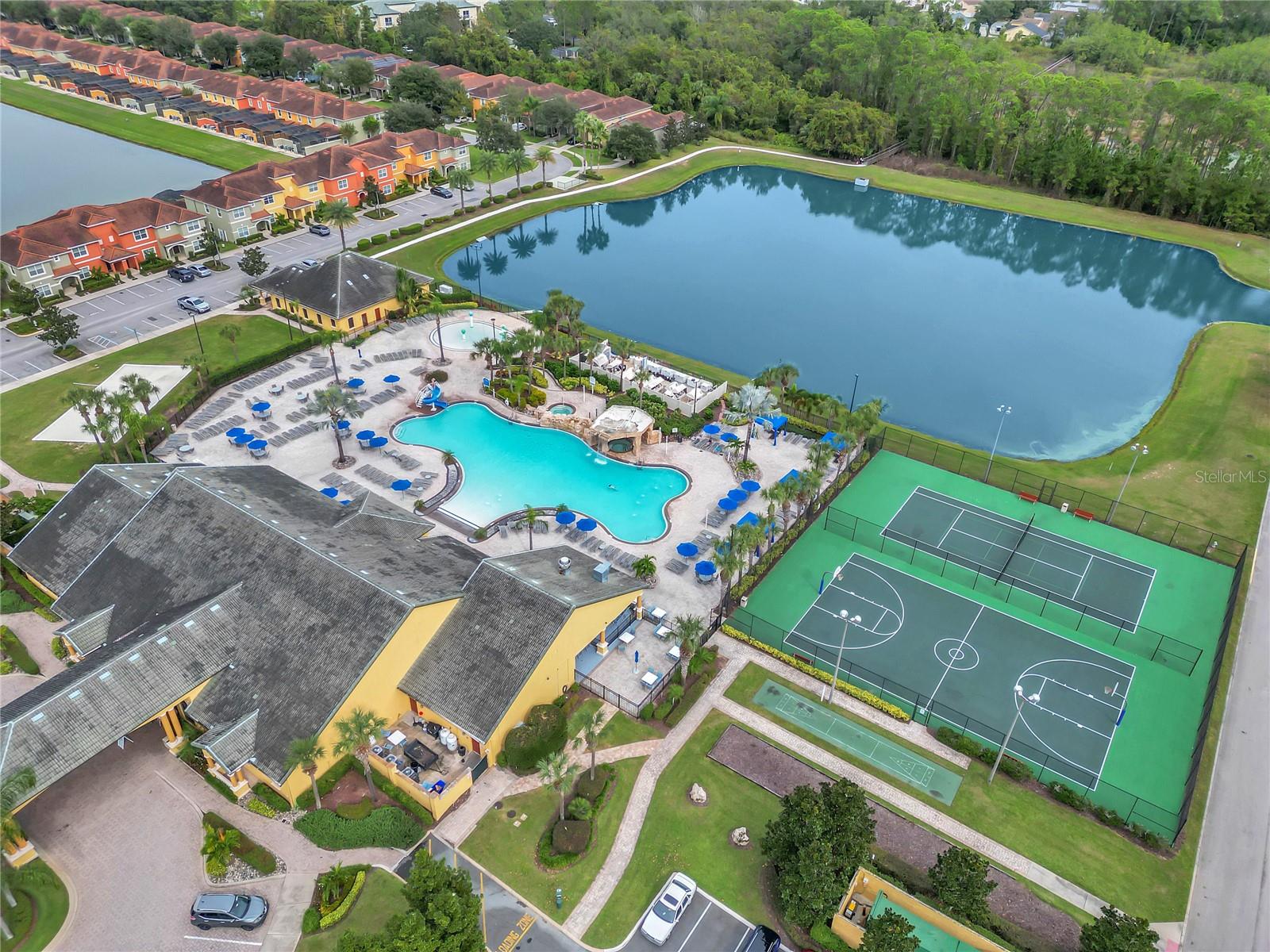 Image 45 of 70 For 2908 Banana Palm Drive