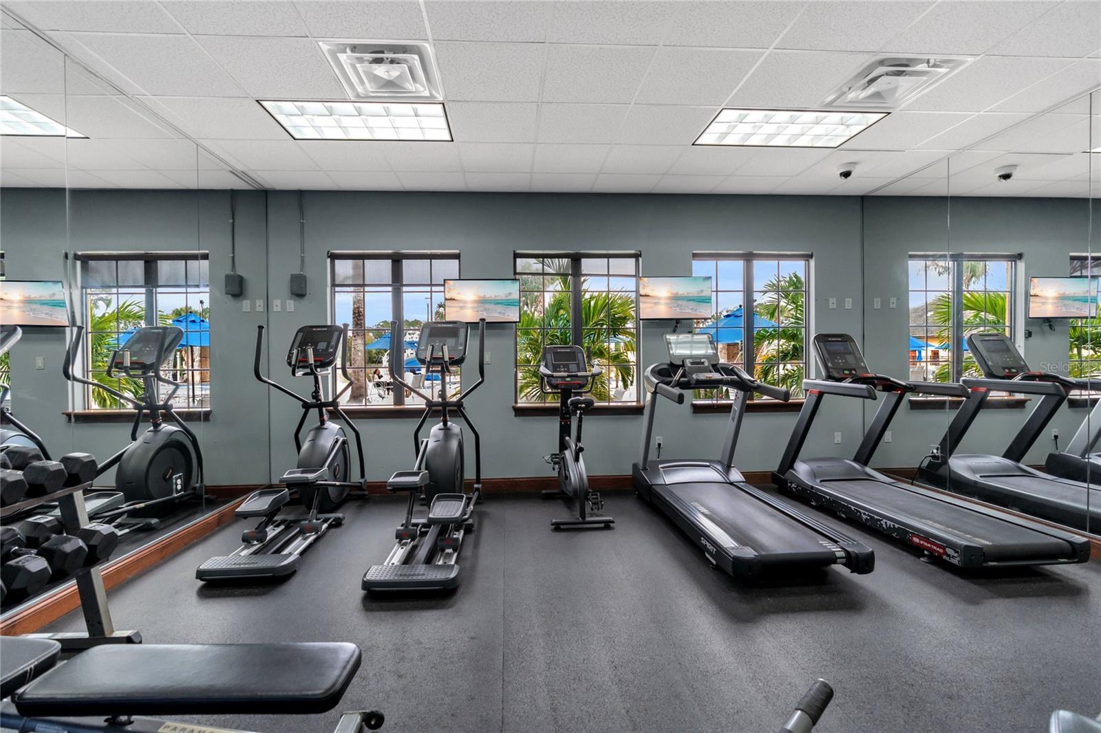 Image 54 of 70 For 2908 Banana Palm Drive