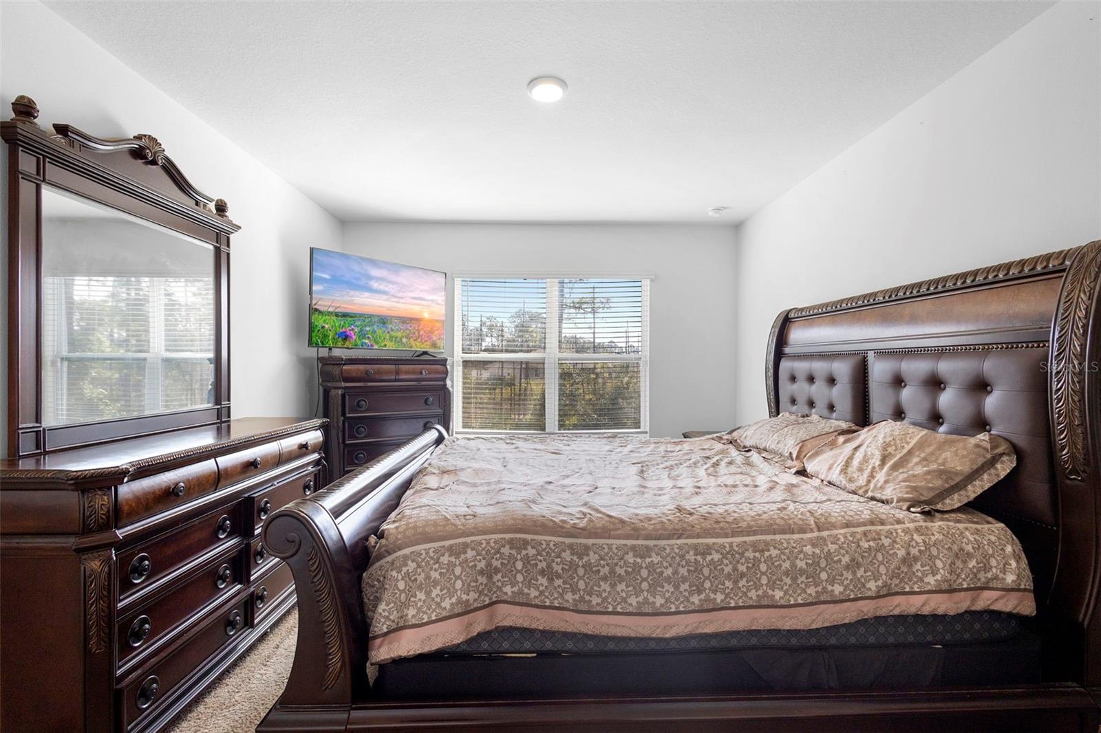 Image 10 of 28 For 506 Deed Circle