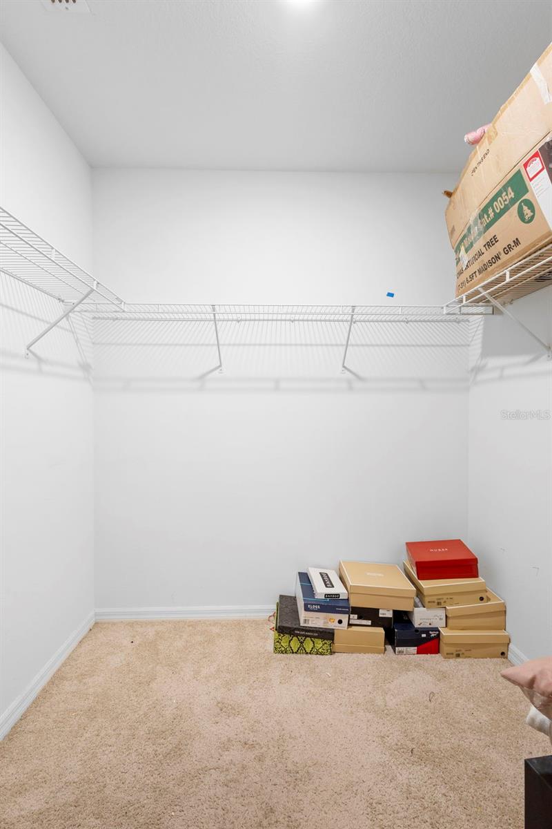 Image 12 of 28 For 506 Deed Circle