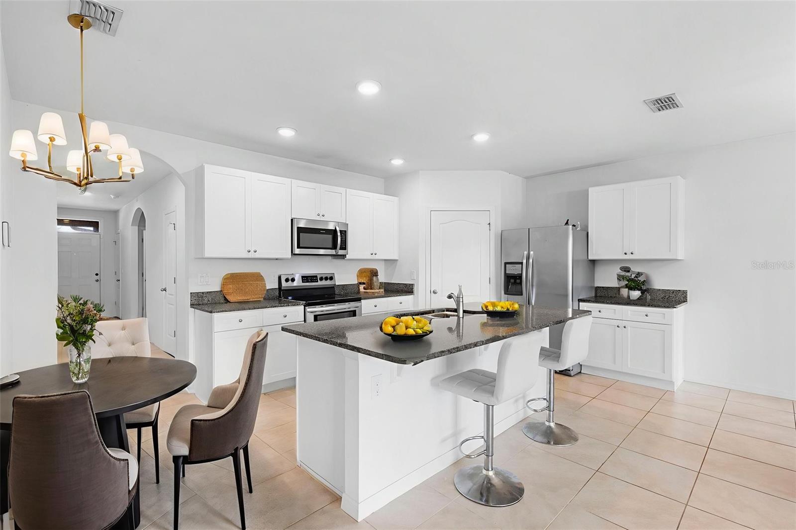 Image 7 of 28 For 506 Deed Circle