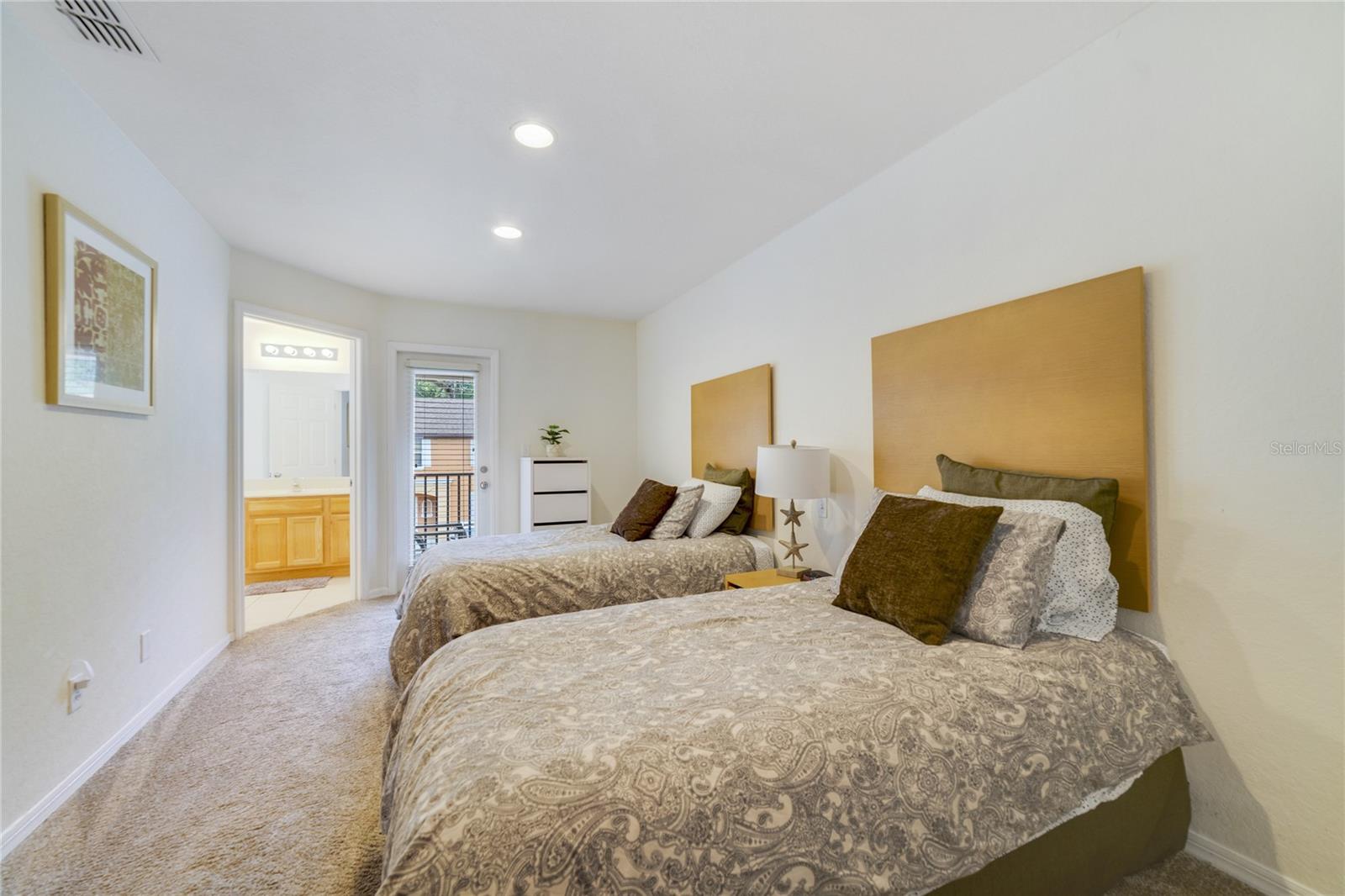 Image 22 of 25 For 2754 Corvette Lane