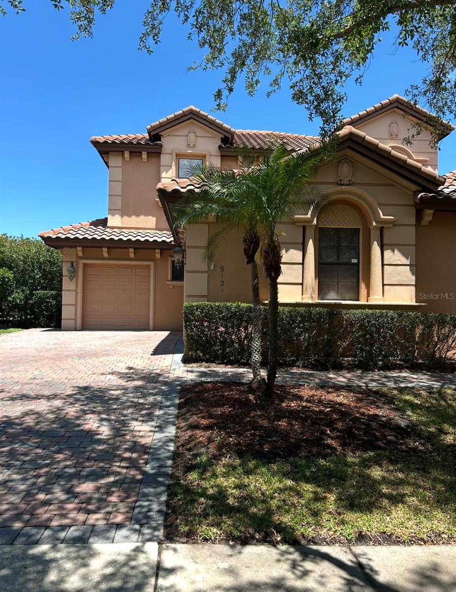 Listing Details for 9121 Tintori Lane, WINDERMERE, FL 34786