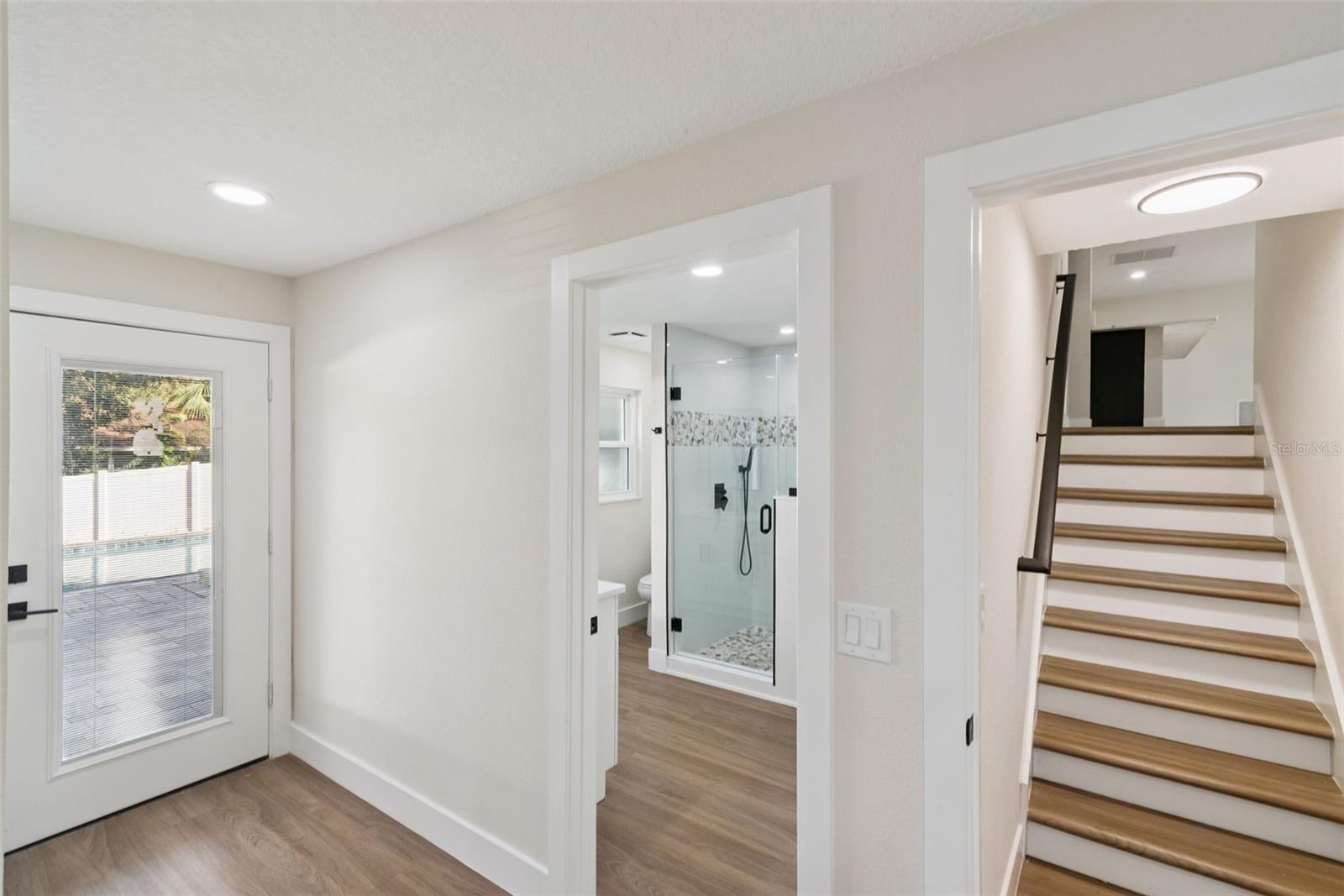 Image 18 of 61 For 1450 Hilltop Drive