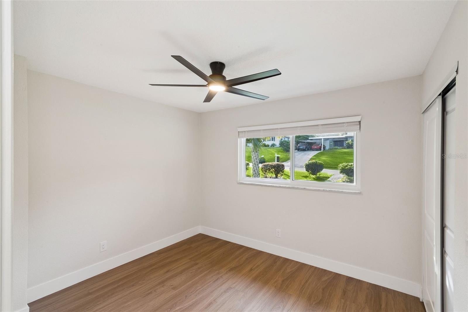 Image 28 of 61 For 1450 Hilltop Drive