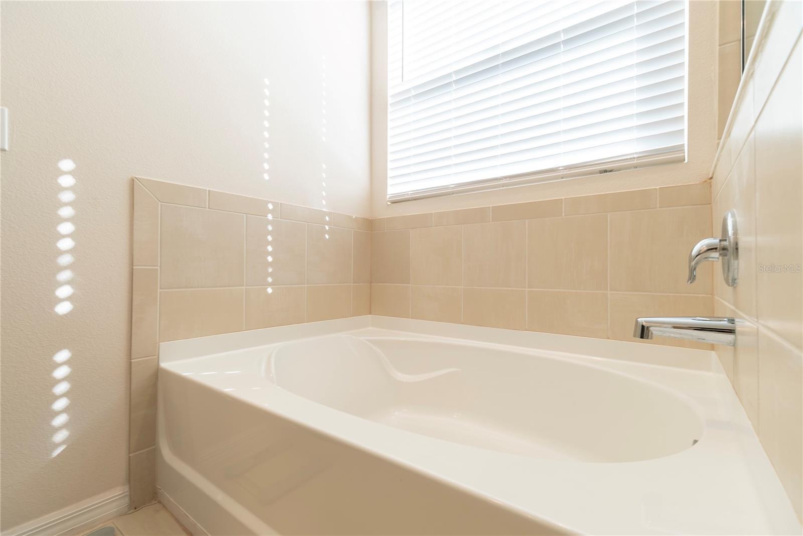 Image 21 of 63 For 8284 59th Terrace