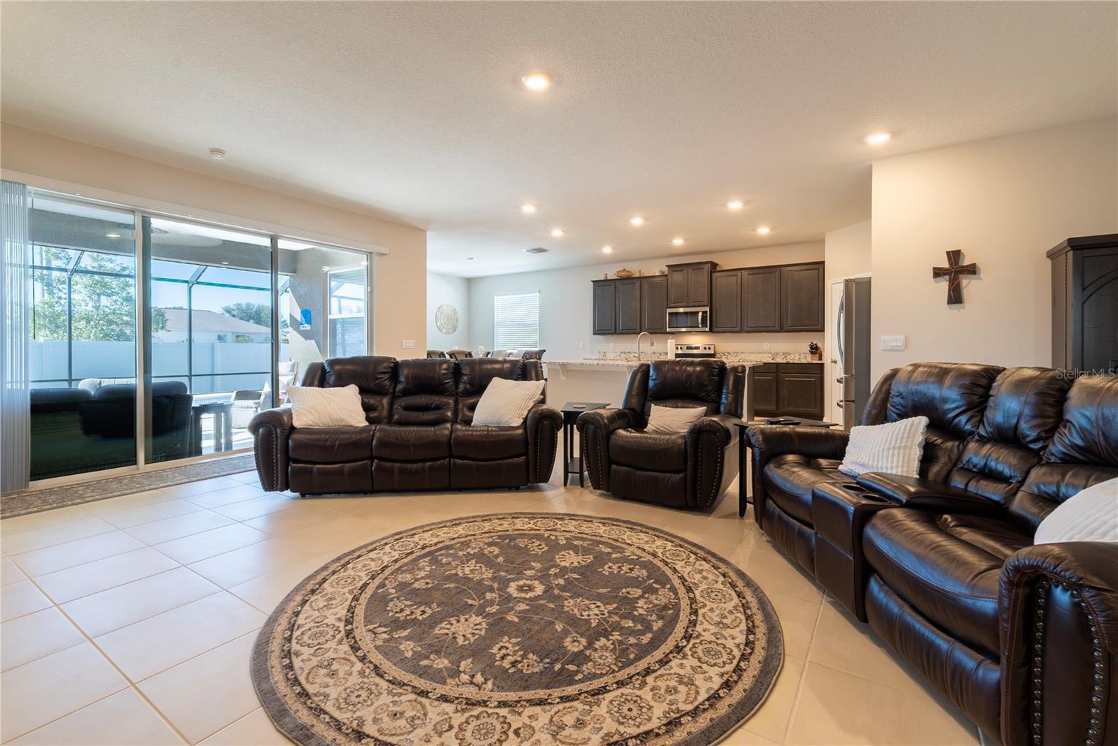 Image 6 of 63 For 8284 59th Terrace