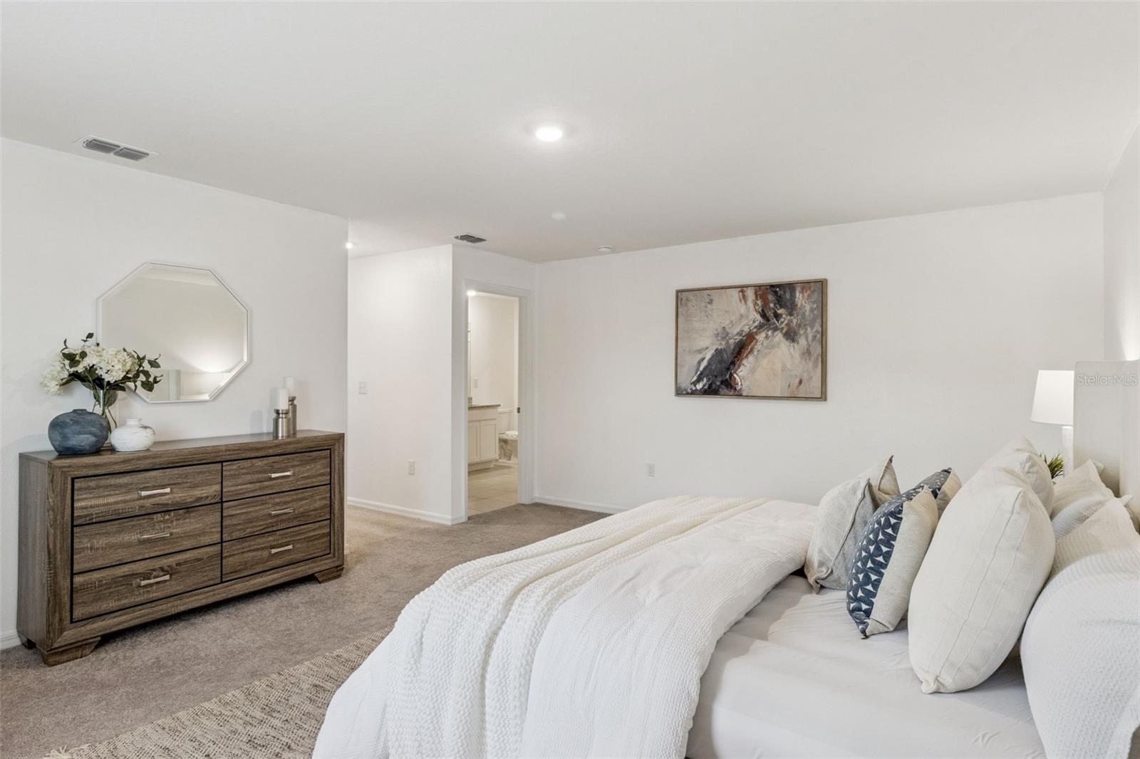 Image 32 of 49 For 545 Jerry Lane