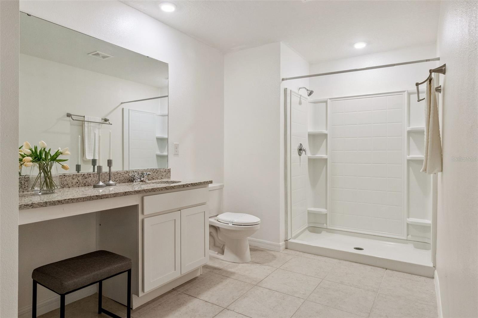 Image 8 of 49 For 545 Jerry Lane