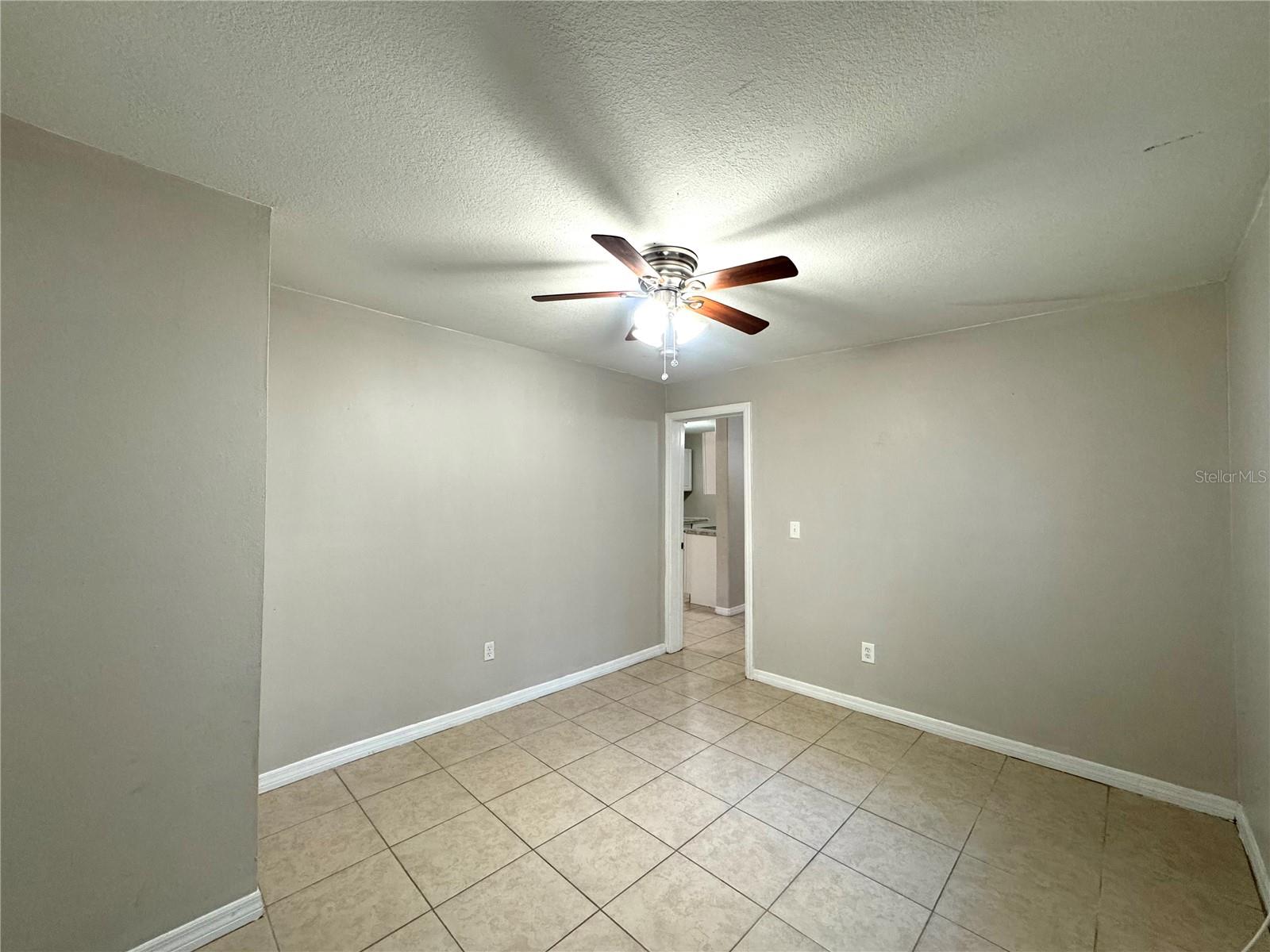 Image 12 of 16 For 430 Parsons Avenue 2