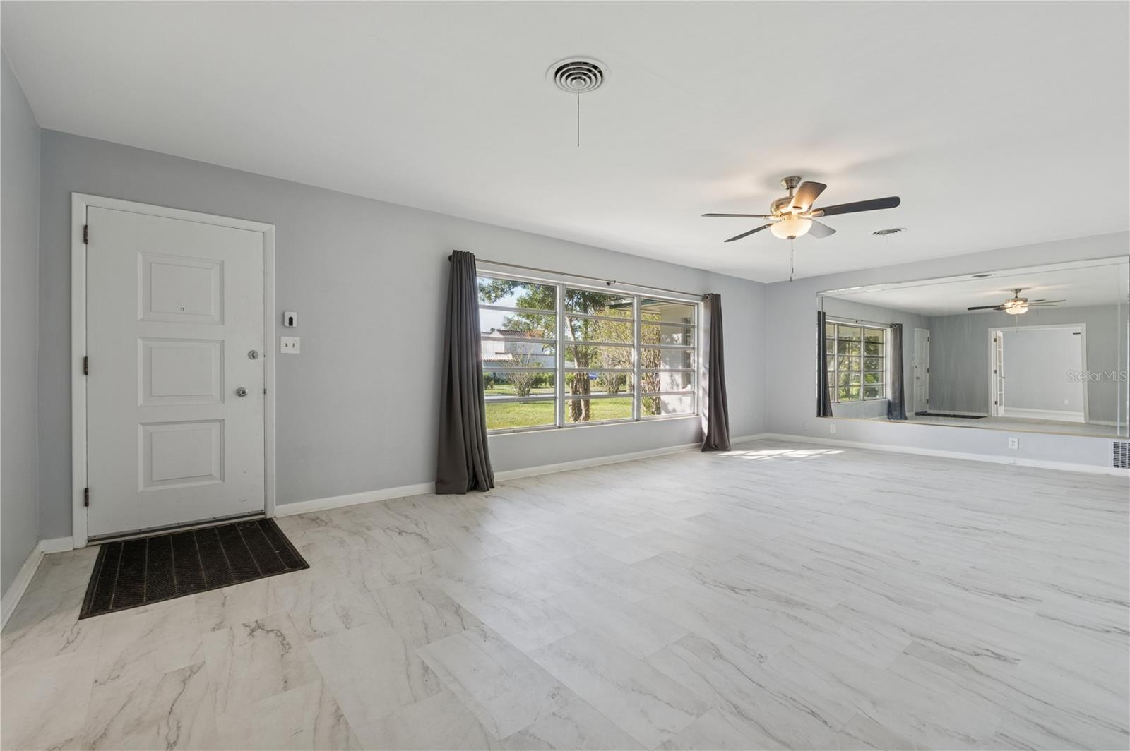 Image 6 of 30 For 606 Briarcliffe Street