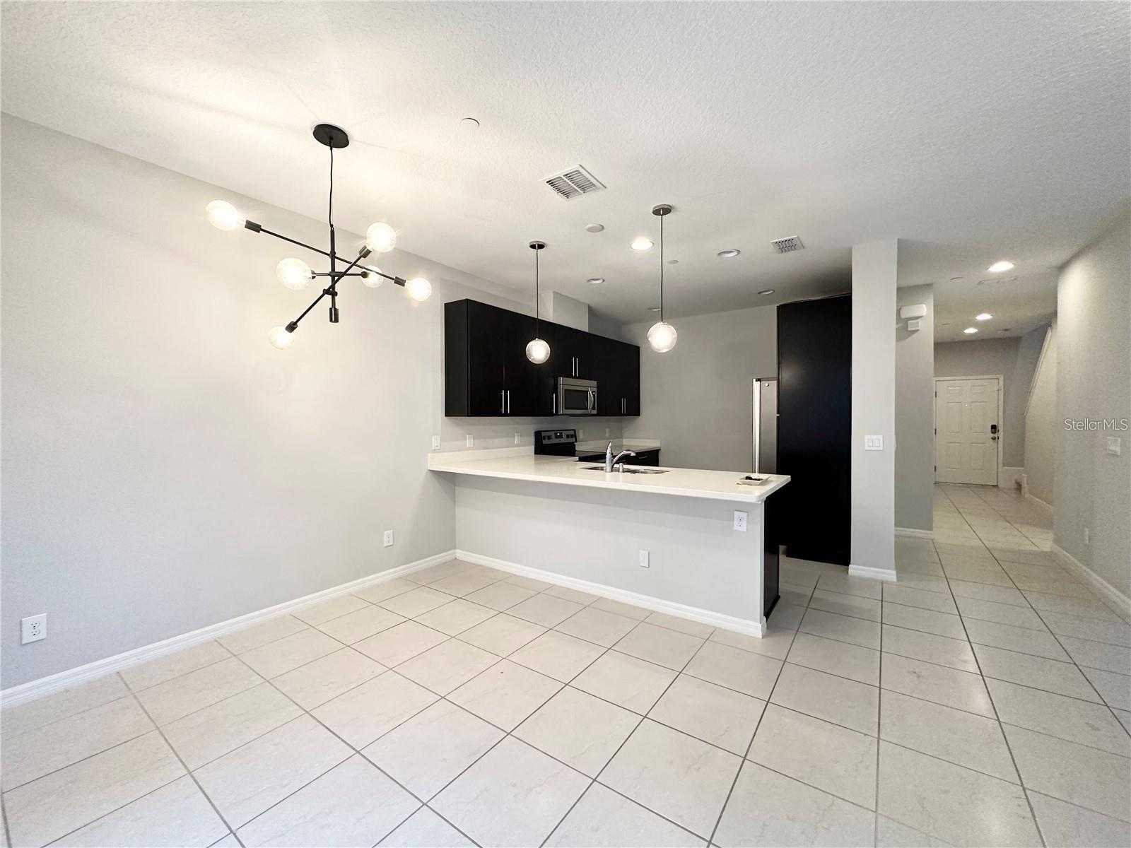 Image 9 of 23 For 122 Zamora Place