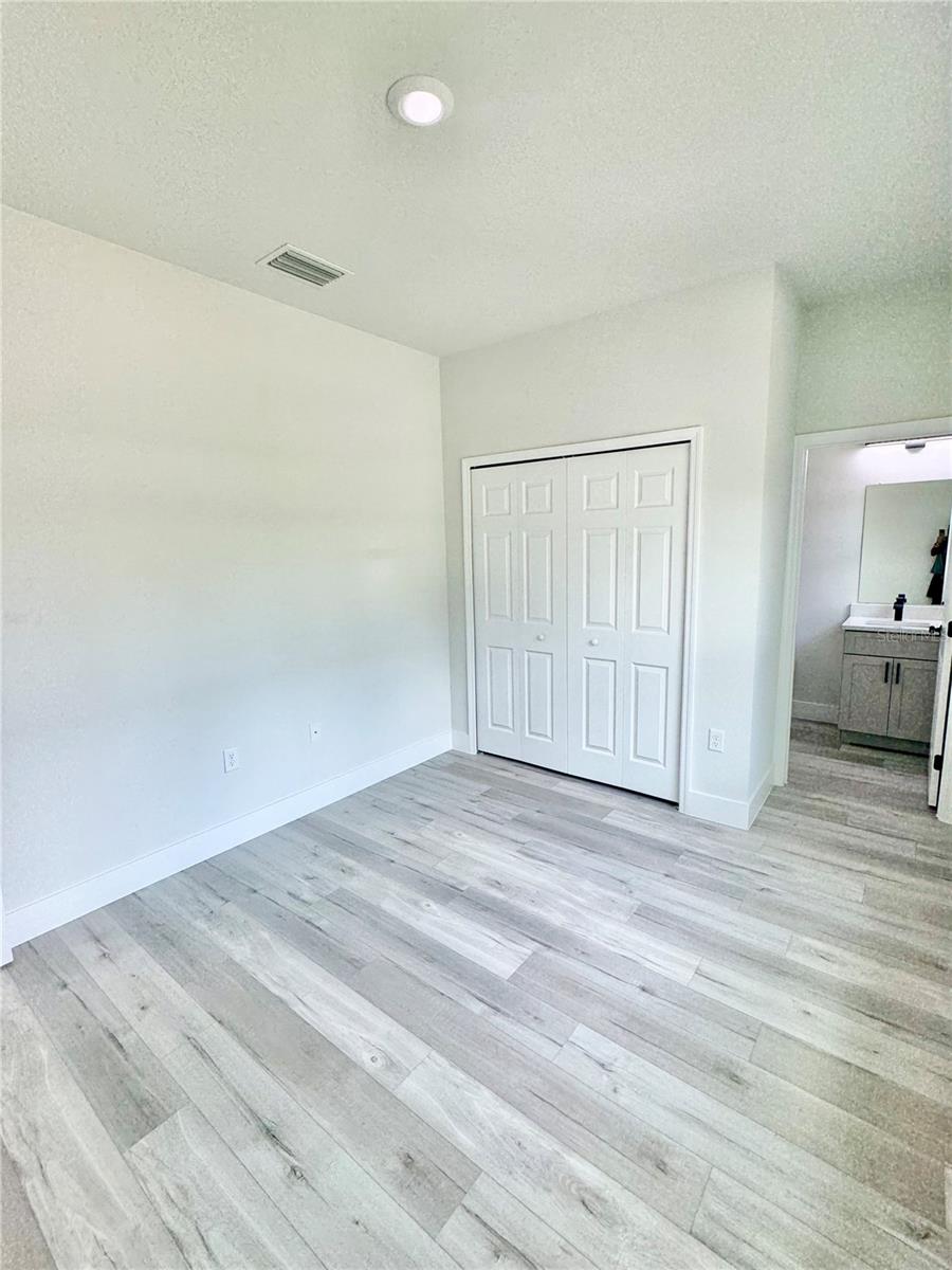 Image 13 of 58 For 714 Santo Domingo Avenue Sw