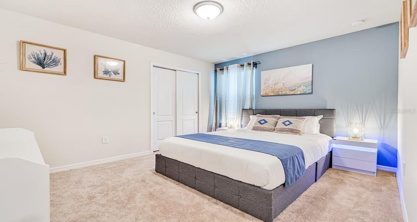 Image 15 of 32 For 7303 Oakmoss Loop